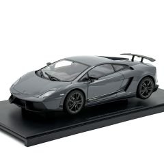 1:18 Lamborghini Gallardo LP570-4 Superleggera - Autoart