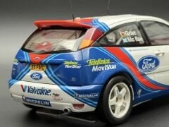 1:18 Ford Focus WRC 2000 Monte Carlo Night Version Mc Rae - Autoart