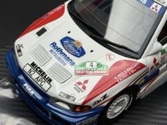 1:18 Mitsubishi Lancer Evo 3 Ralliart with Showcase - One Model