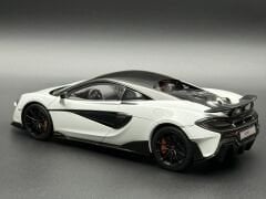 1:18 McLaren 600LT White 2018 Diecast - LCD Models
