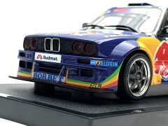 1:18 BMW 3 Serie E30 V8 Drift Red Bull OT486 - OTTO Mobile