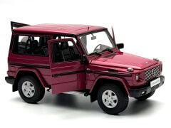 1:18 Mercedes-Benz G500 SWB 1998 Red 76113 - Autoart