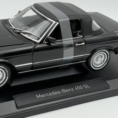 1:18 Mercedes-Benz 450SL US Version 1979 Black - Norev