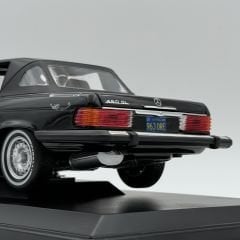 1:18 Mercedes-Benz 450SL US Version 1979 Black - Norev