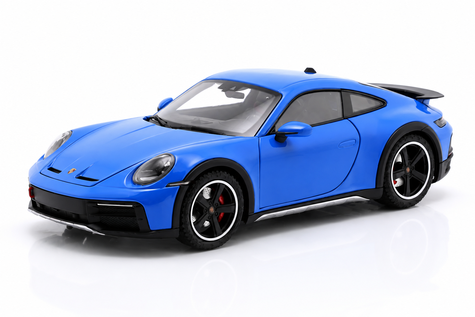 1:18 Porsche 911 992 Dakar Blue 2022 - Minichamps