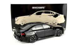 1:18 BMW M5 G90 Black Metallic 2024 - Minichamps