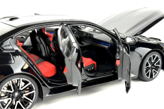 1:18 BMW M5 G90 Black Metallic 2024 - Minichamps