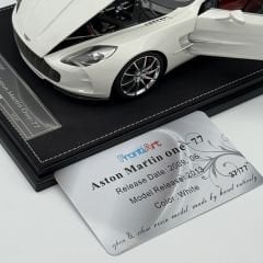 1:18 Aston Martin One-77 White Open/Close 77 Limitli - Fronti Art