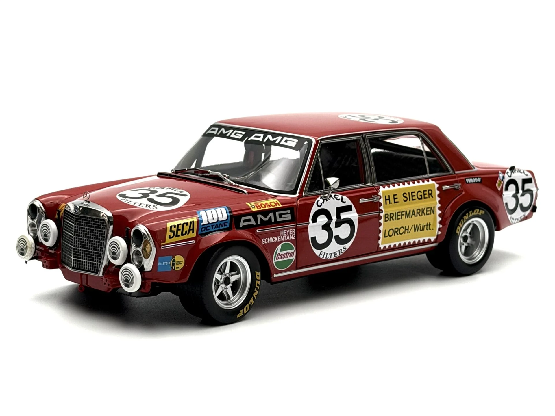 1:18 Mercedes-Benz 300 SEL 6.8 1971 SPA Red Pig - Minichamps