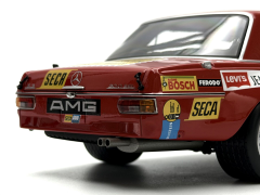 1:18 Mercedes-Benz 300 SEL 6.8 1971 SPA Red Pig - Minichamps