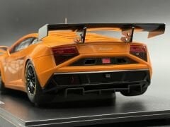 1:18 Lamborghini Gallardo GT3 FL2 Met Orange 2013 - Autoart