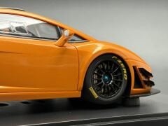1:18 Lamborghini Gallardo GT3 FL2 Met Orange 2013 - Autoart