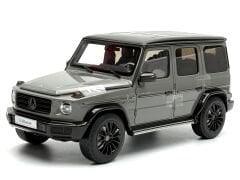 1:18 Mercedes-Benz G Class W463 Classic Grey 2018 - Minichamps