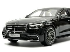 1:18 Mercedes-Benz S Class W223 AMG Line Onyx Black - Norev