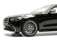 1:18 Mercedes-Benz S Class W223 AMG Line Onyx Black - Norev