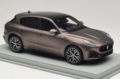 1:18 Maserati Grecale Bronze 2023 + Showcase - BBR Models