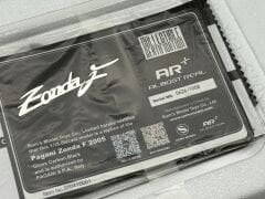 1:18 Pagani Zonda F 2005 Gloss Carbon Black - Almost Real