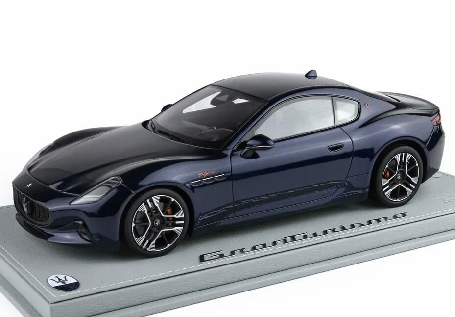 1:18 Maserati Granturismo Trofeo Blu Nobile - BBR Models