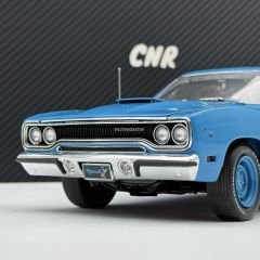 1:18 Plymouth Road Runner Corporate Blue 1970 - GMP