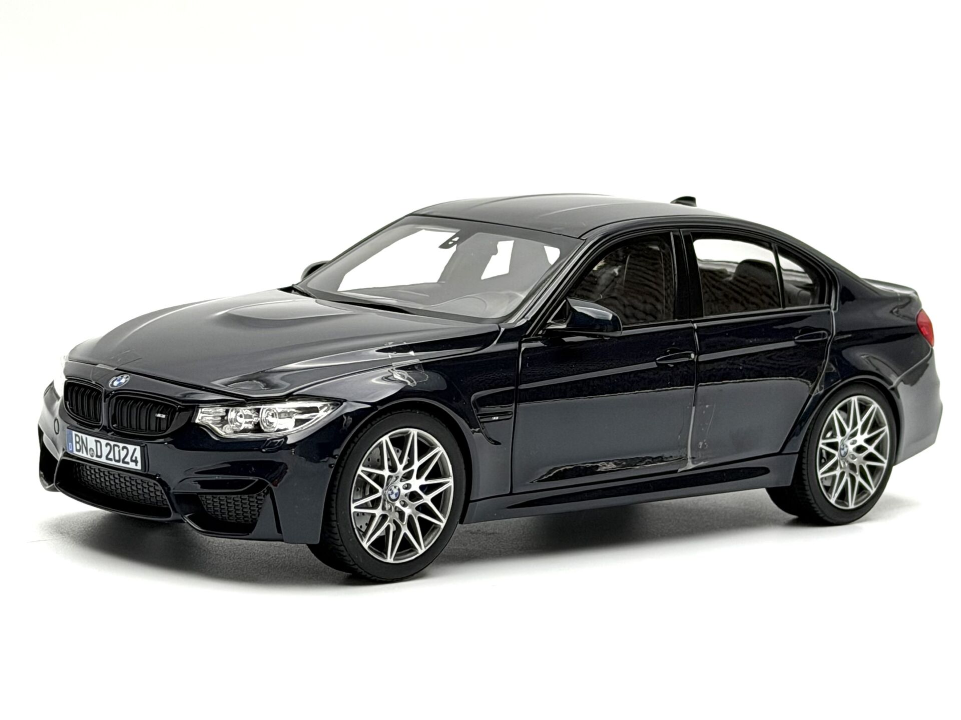 1:18 BMW M3 Competition F80 Blue Met 2017 - Norev