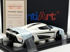 1:18 Koenigsegg Regera Pearl White High End Resin - FrontiArt