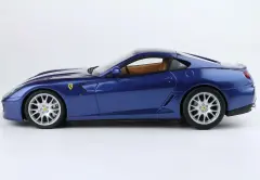 1:18 Ferrari 599 GTB Manual Gear Blu Mirabeau 2006 - BBR Models