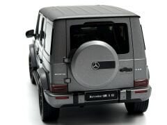 1:18 Mercedes-AMG G63 W463 Platinum Magno 2019 - Almost Real