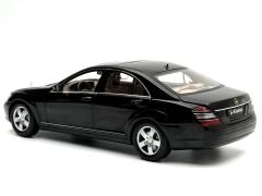 1:18 Mercedes-Benz S Class S500 W221 Black 2005 - Autoart