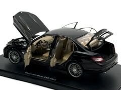 1:18 Mercedes-Benz C63 AMG Black with Leather Seat W204 - Autoart