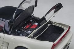 1:18 Honda NSX (NA2) Championship White 2002 73219 - Autoart
