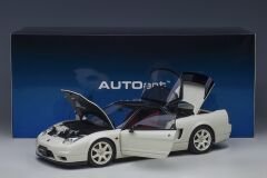 1:18 Honda NSX (NA2) Championship White 2002 73219 - Autoart