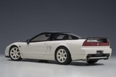 1:18 Honda NSX (NA2) Championship White Black Carbon 73215 - Autoart