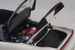 1:18 Honda NSX (NA2) Championship White Black Carbon 73215 - Autoart