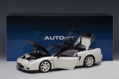 1:18 Honda NSX (NA2) Championship White Black Carbon 73215 - Autoart