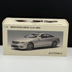 1:18 Mercedes-Benz CL63 AMG Silver 76168 - Autoart