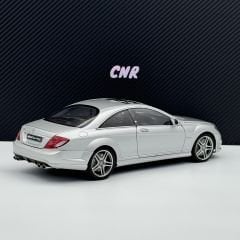 1:18 Mercedes-Benz CL63 AMG Silver 76168 - Autoart