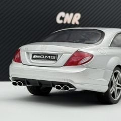 1:18 Mercedes-Benz CL63 AMG Silver 76168 - Autoart