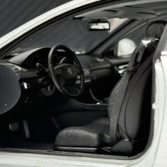 1:18 Mercedes-Benz CL63 AMG Silver 76168 - Autoart