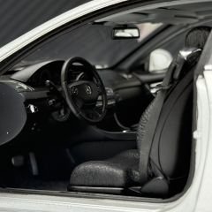 1:18 Mercedes-Benz CL63 AMG Silver 76168 - Autoart
