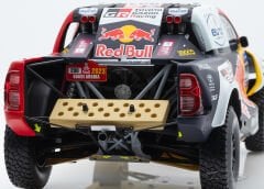 1:18 Toyota Hilux T1 Pick Up Red Bull Dakar Winner 2023 - Spark
