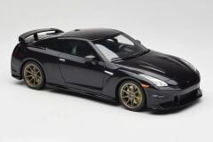 1:18 Nissan GT-R Takumi Edition 2024 GT932 - GT Spirit
