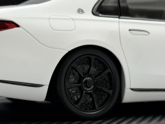 1:18 Mercedes-Maybach S Class W223 Night Serie White - Almost Real