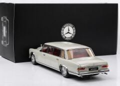 1:18 Mercedes-Benz 600 Pullman W100 Grey White - NZG