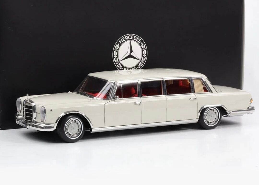 1:18 Mercedes-Benz 600 Pullman W100 Grey White - NZG