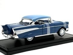 1:18 Chevrolet Bel Air 1957 Closed Blue - Road Signature