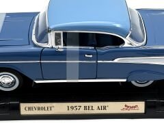 1:18 Chevrolet Bel Air 1957 Closed Blue - Road Signature