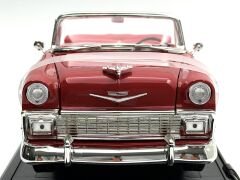 1:18 Chevrolet Bel Air 1956 Convertible Red - Road Signature