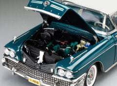 1:18 Buick Limited Riviera Coupe 1958 Turquoise - SunStar Platinum