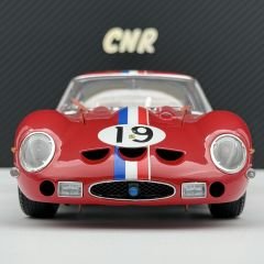 1:18 Ferrari 250 GTO Red 1962 le Mans #19 - Kyosho
