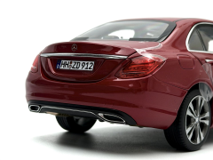 1:18 Mercedes-Benz C Class W205 Red Metallic 2015 - Norev